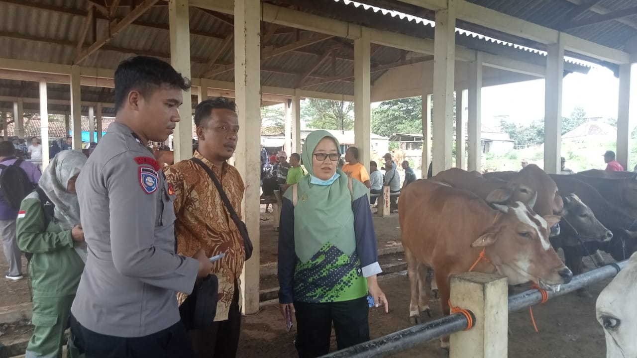 Wabah PMK di Batang, Pemkab Usul Tutup Sementara Pasar Hewan Limpung