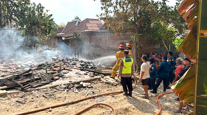 Ditinggal Merantau ke Jakarta, Rumah di Grobogan Ludes Terbakar