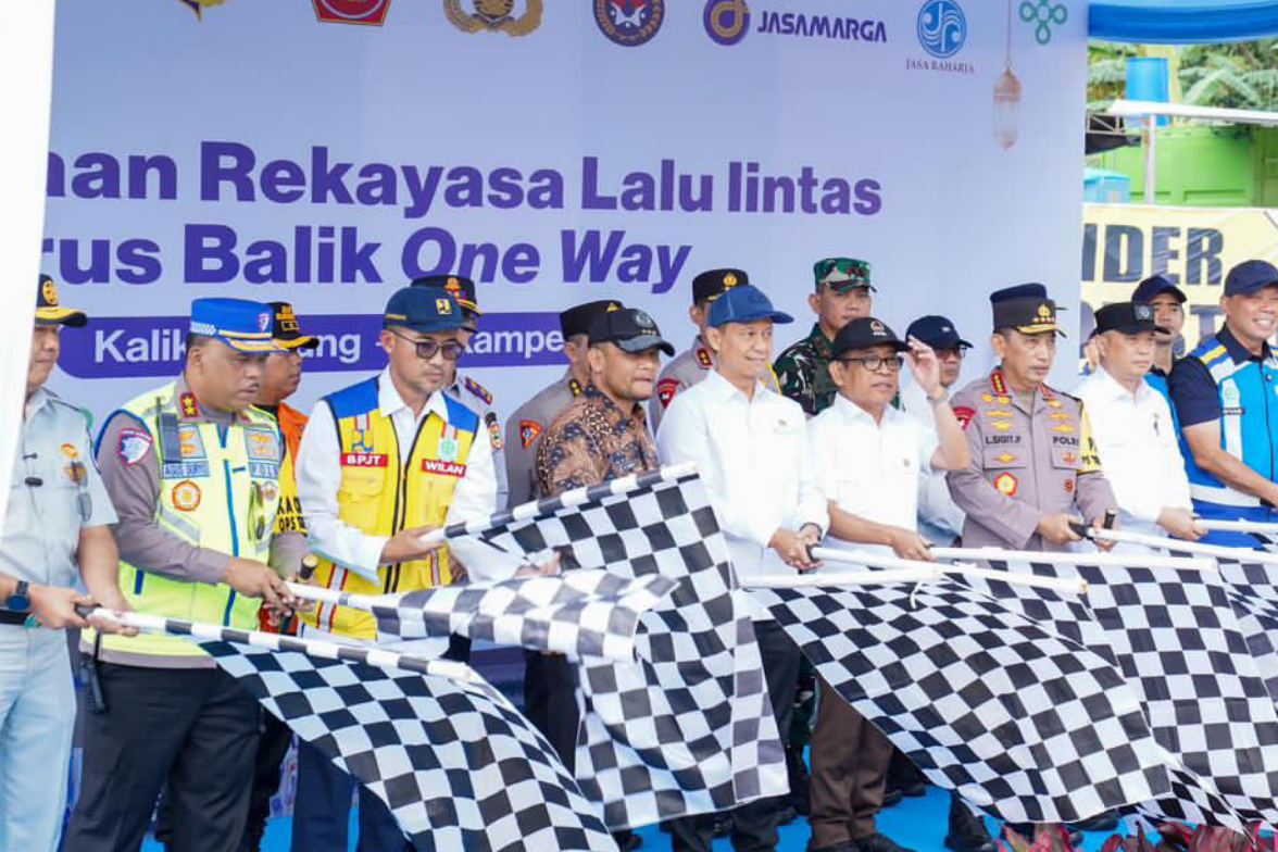 Kapolri Buka One Way Nasional di Kalikangkung, Arus Balik Lebaran 2026 Capai 2,3 Juta Kendaraan