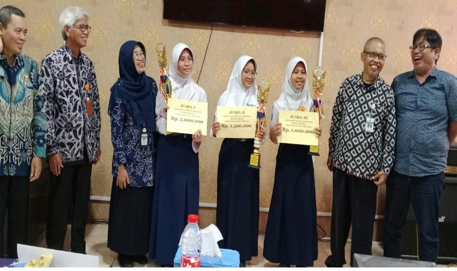 SMP Negeri 3 kota Tegal Raih Juara III Karya Tulis Ilmiah Cagar Budaya Tingkat Kota