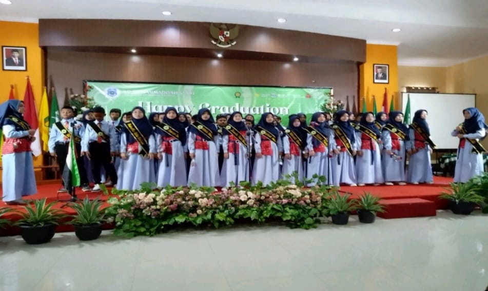 Penglepasan Siswa Kelas VI SDM Slawi 