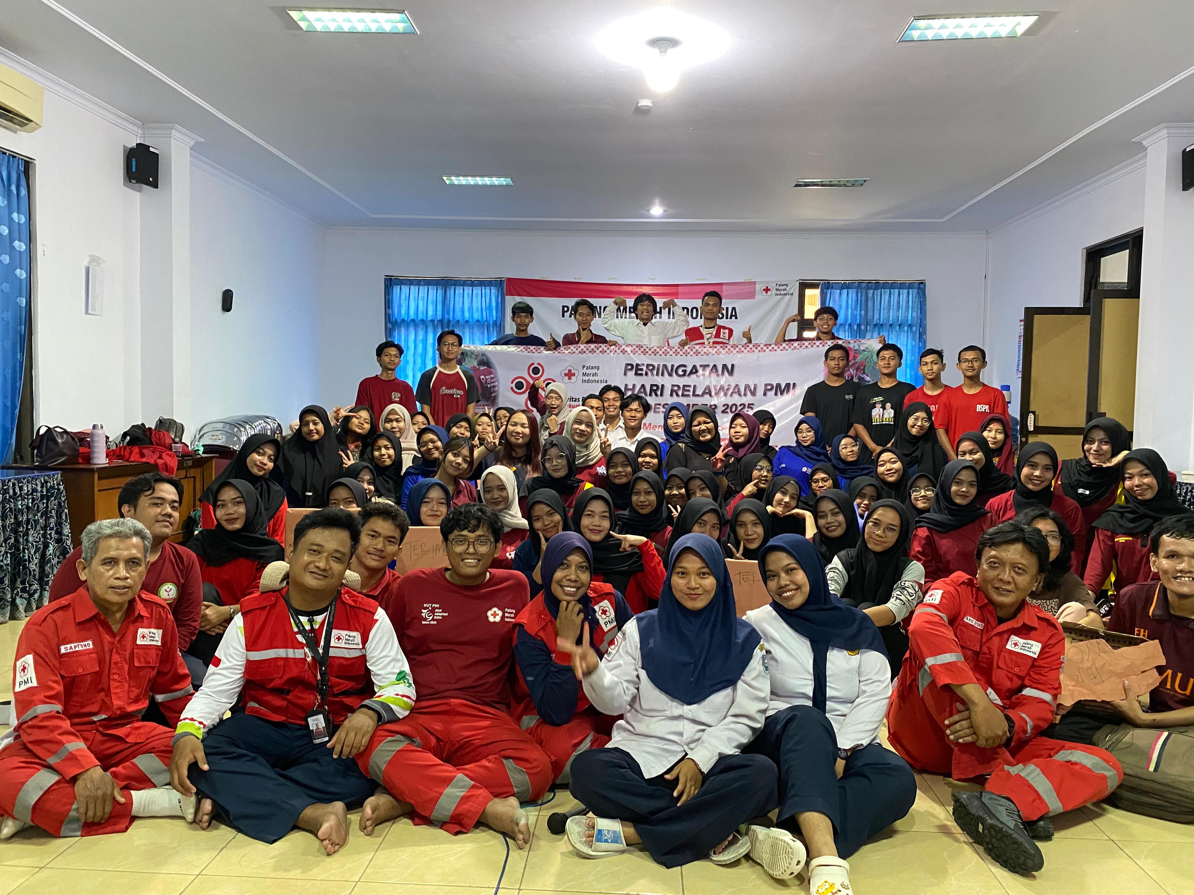 Peringati Hari Relawan, PMI Kota Tegal Gelar Latihan Bersama dan Bentuk KSR Unit Kampus