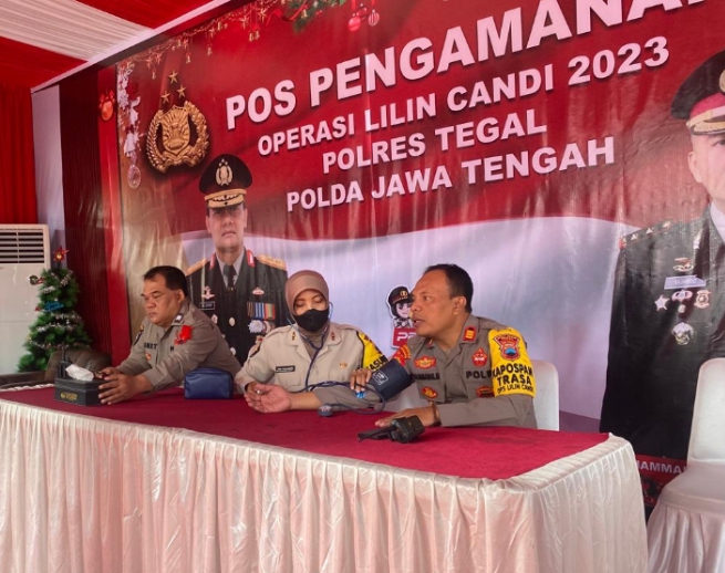 Adakan Pemeriksaan Kesehatan Personel Pengamanan Natal dan Tahun Baru di Polres Tegal 