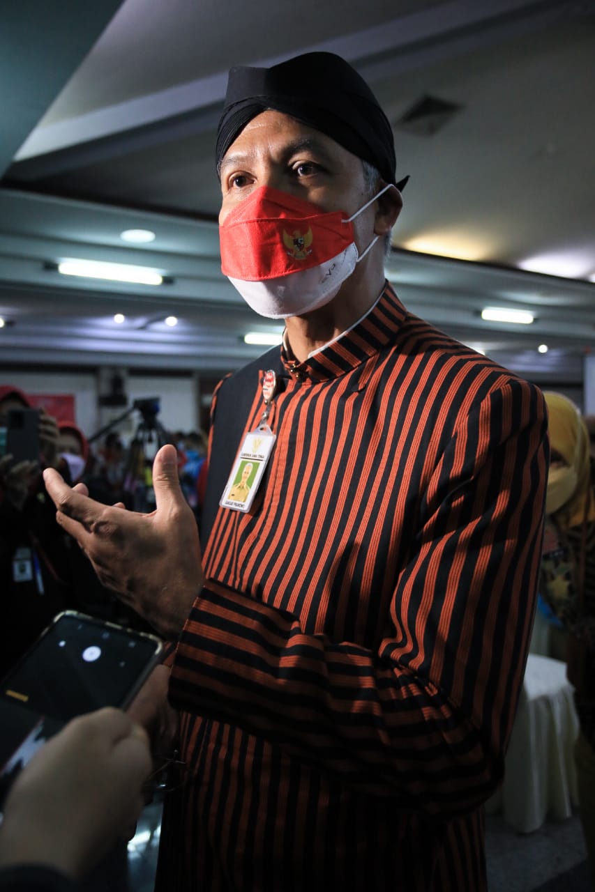 Tarif Naik Candi Borobudur Ditunda, Ganjar: Keputusan Bijaksana