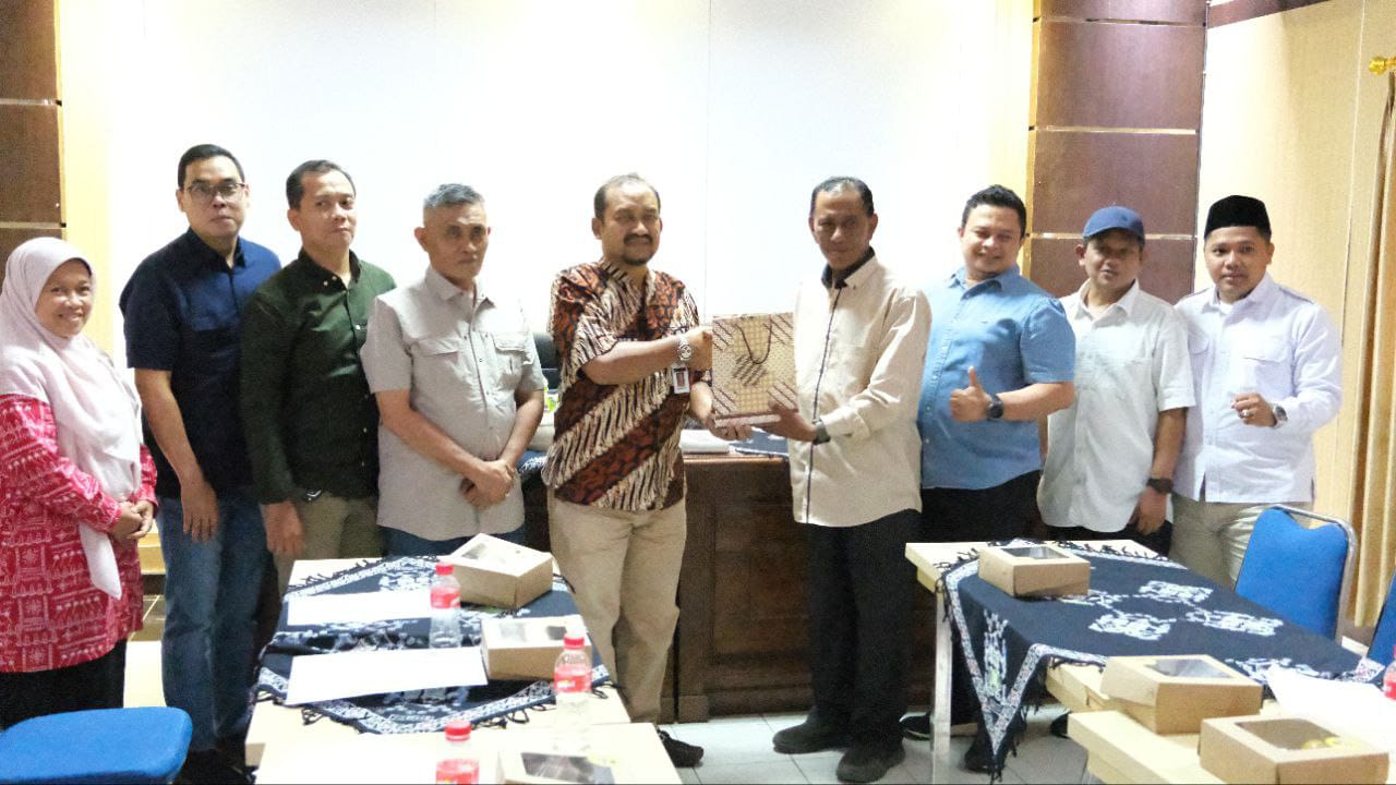 Bapemperda DPRD Kudus Kunjungi Kabupaten Pemalang  ‎