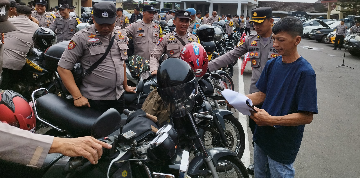 Libatkan Mekanik dari Bengkel, Polres Semarang Observasi Ratusan Randis 