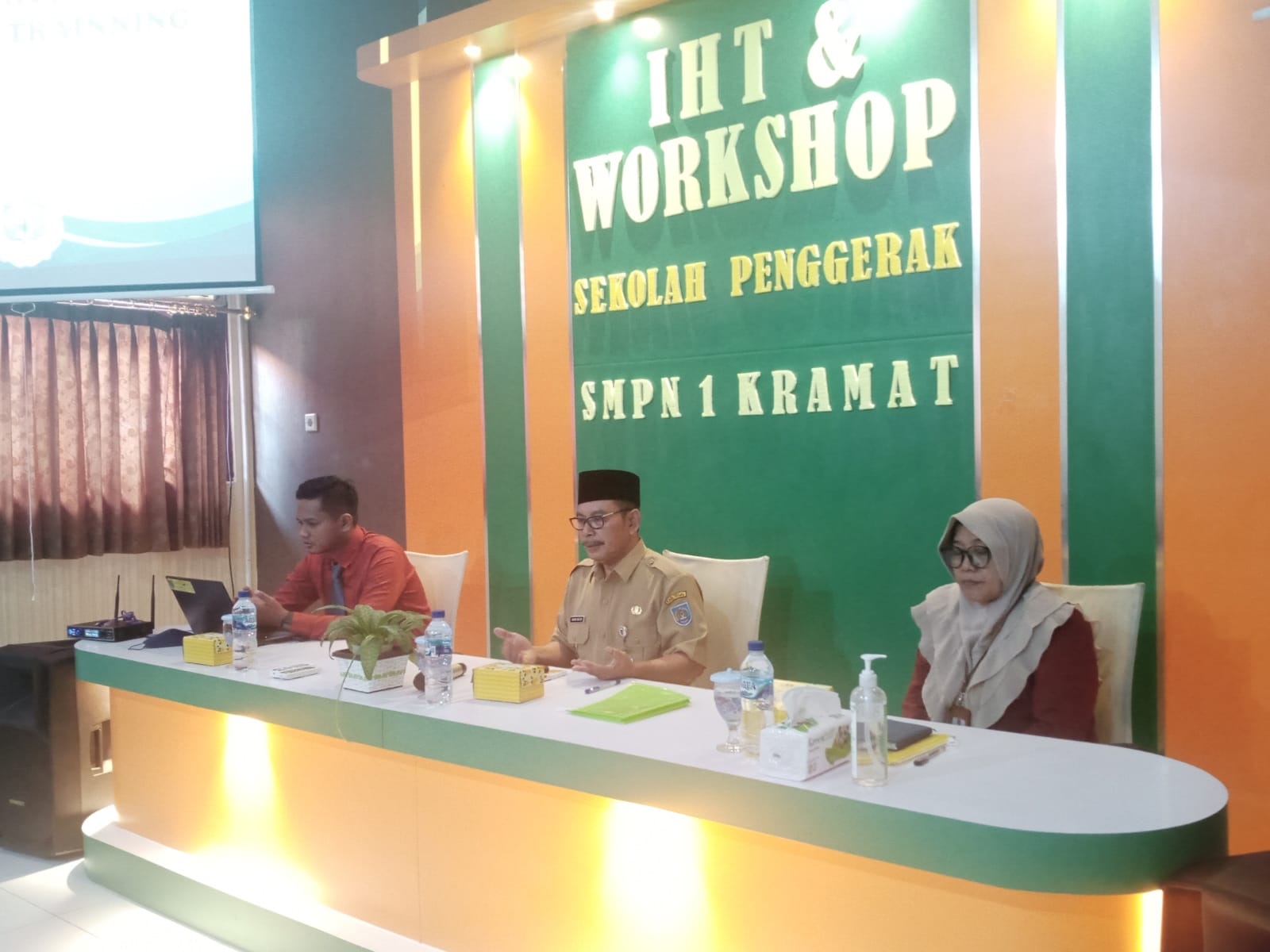 Tingkatkan Kemampuan Tenaga Pengajar, SMPN 1 Kramat Kabupaten Tegal Gelar IHT 