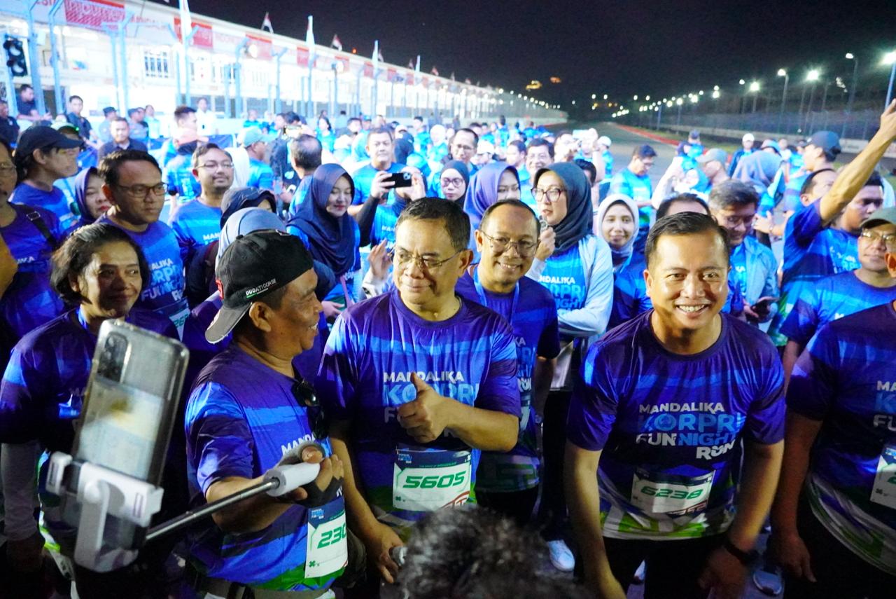 Melesat dari Kota Pati ke NTB, Bupati Sudewo Libas Lintasan Mandalika Korpri Fun Night Run