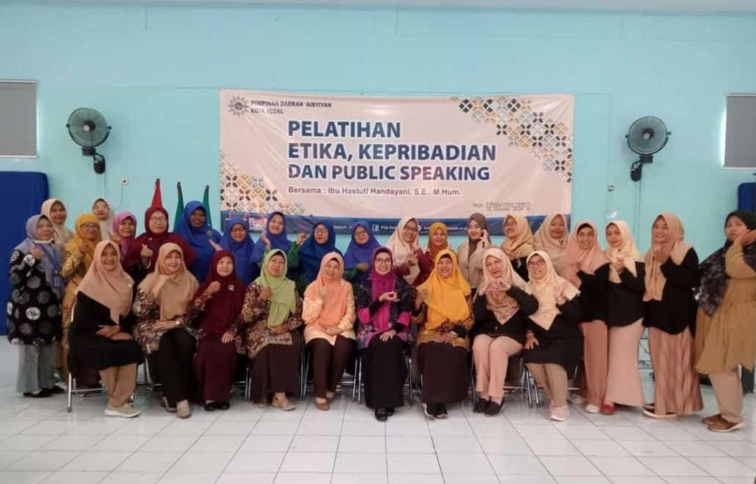 PD Aisyiyah Kota Tegal Adakan Pelatihan Public Speaking