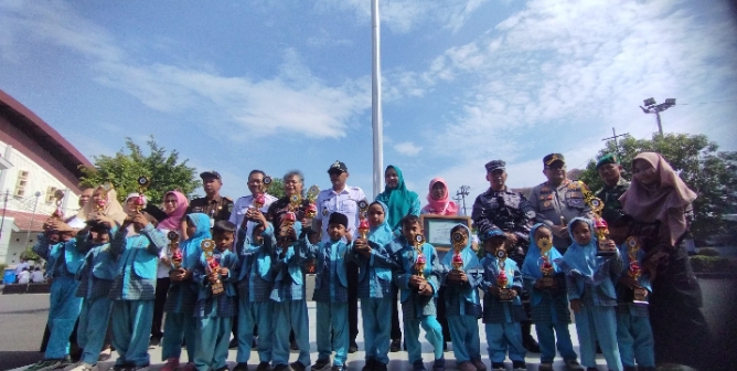 TBM-RA/PAUD Sakila Kerti Kota Tegal Ditunjuk sebagai Sekolah Inovasi Pencegahan Sampah  keluarga