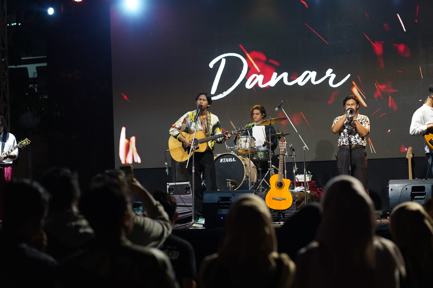 Danar Widianto Meriahkan Konser Musik Harber Fest 2024