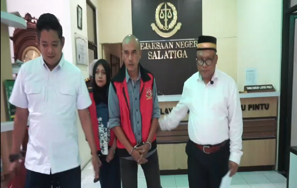 BREAKING NEWS! Langsung Ditahan, Karyawan BPR Salatiga dan Mantan Suaminya Ditetapkan Tersangka Kasus Korupsi