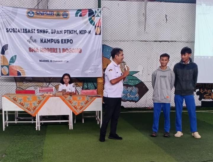 Disperintransnaker Bekali Pelajar SMA Masuk Dunia Kerja, Gencar Lakukan Sosialisasi 