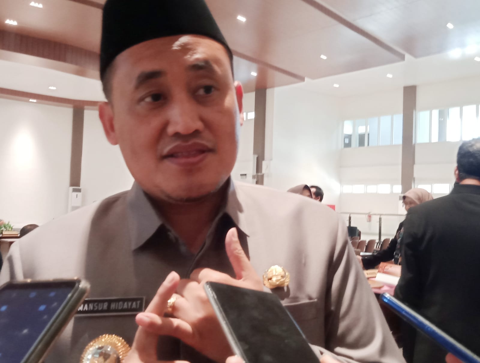 Bupati Pemalang Mansur Hidayat akan Laksanakan Rekomendasi KASN, Sanksi Pejabat yang Terlibat Masalah Hukum 