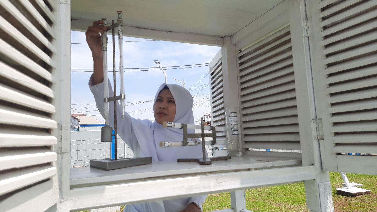 BMKG Peringatkan Gelombang hingga 2,5 Meter di Pantura Jateng, Nelayan Diminta Waspada