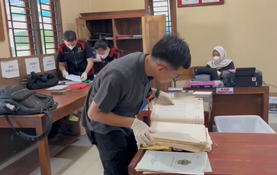 Kejari Grobogan Geledah Balaidesa Tlogomulyo hingga Rumah Kadesnya, Ada Apa?
