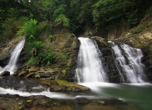 Air Terjun Unik di Jawa Tengah, Mana Saja?