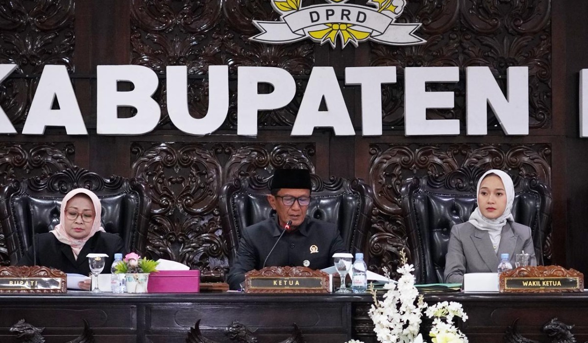 DPRD Kebumen Sepakati Dua Raperda, Pemkab Ditantang Buktikan Dampaknya ke Masyarakat