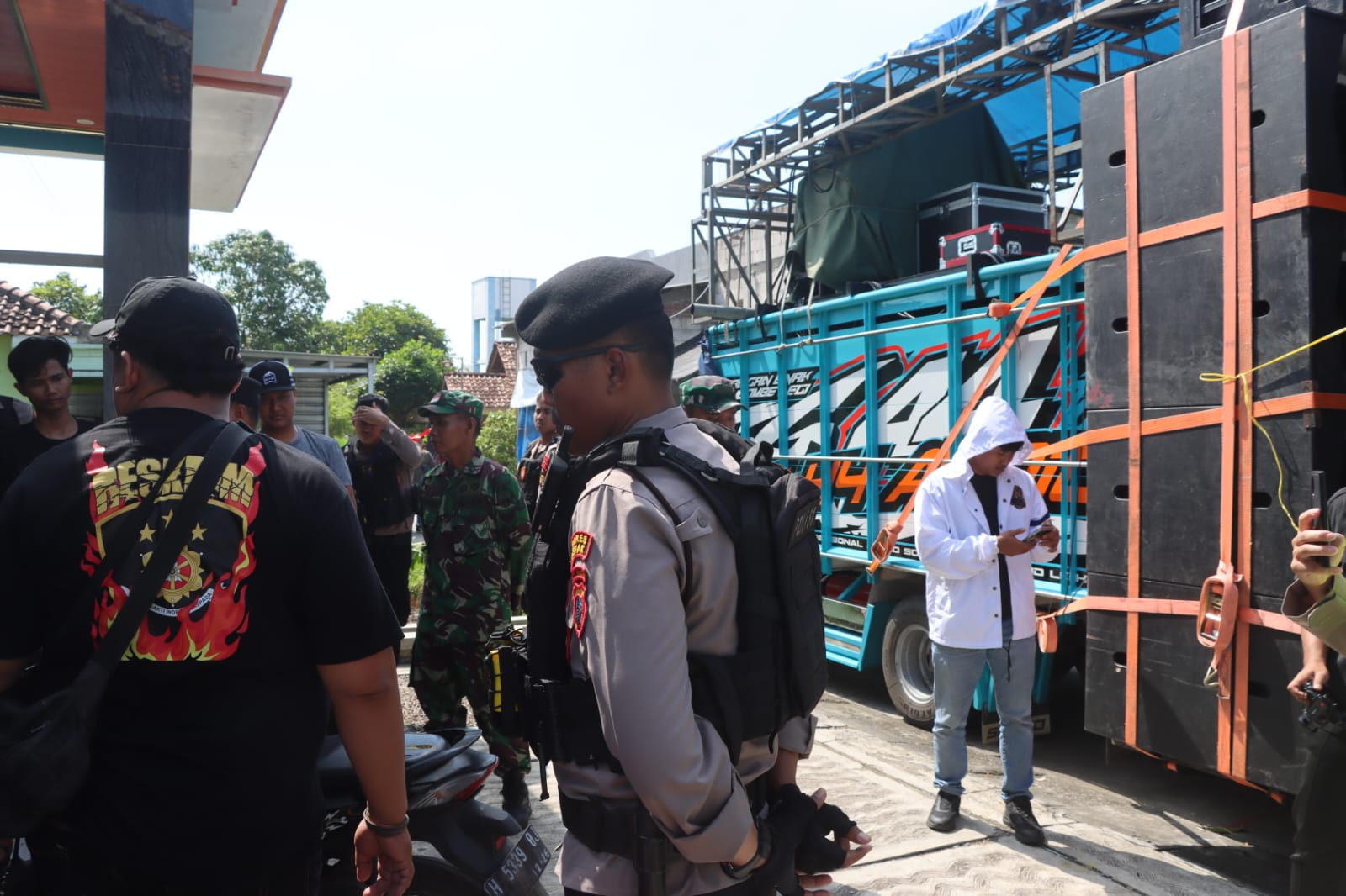 Gagal Takbiran Keliling, Dua Truk Sound Horeg Digiring ke Polres Demak