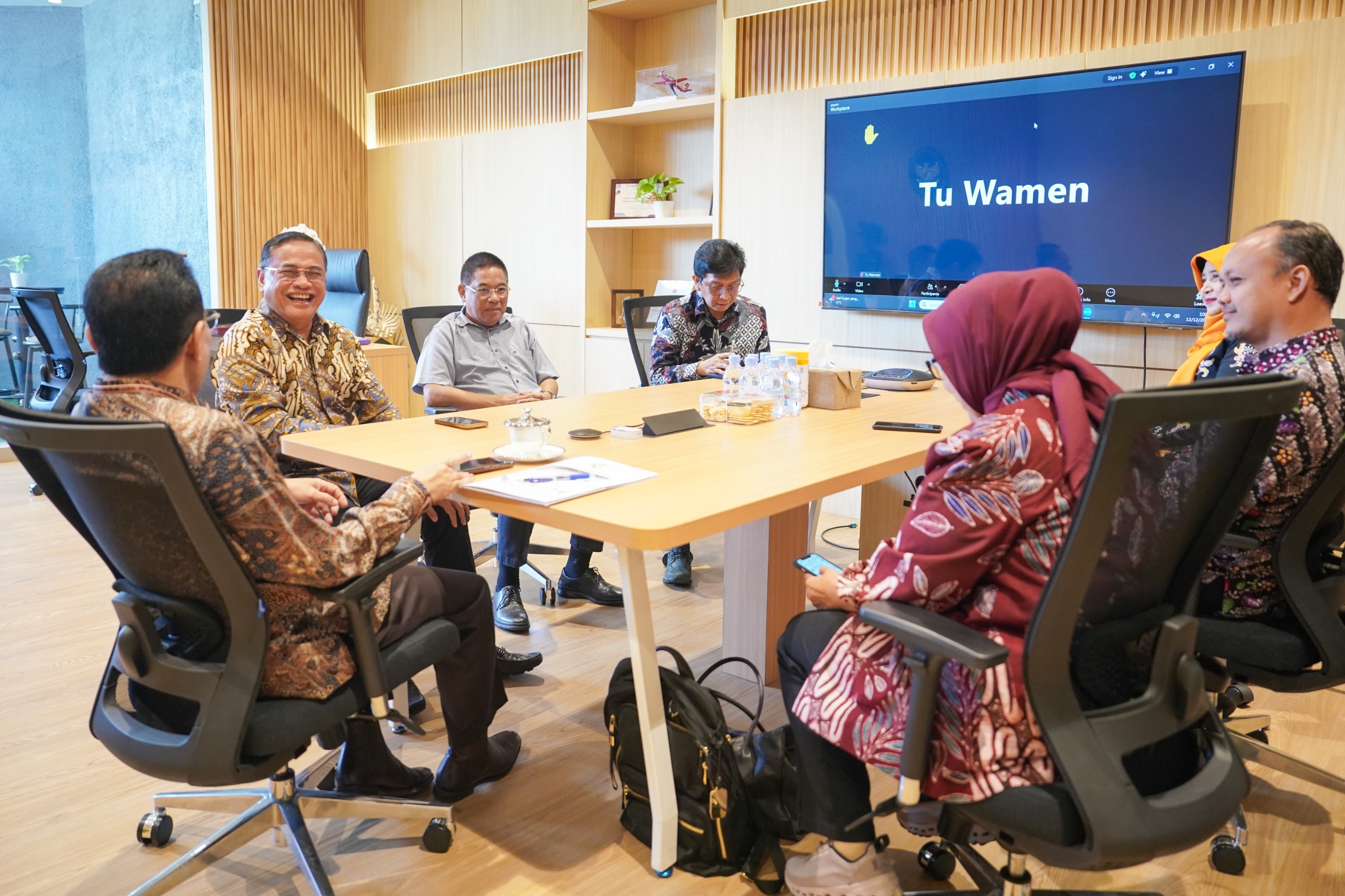 Wamenkes Terpikat Rayuan Bupati Sudewo, Dukung RSUD Soewondo Pati Naik Kelas