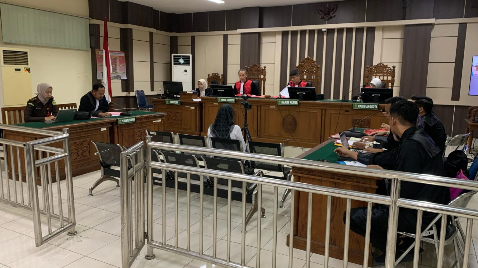 Nekat Ngembat Duit Proyek SIHT Rp5,2 Miliar, Eks Pejabat Disnakerperinkop Kudus Diseret ke Meja Tipikor