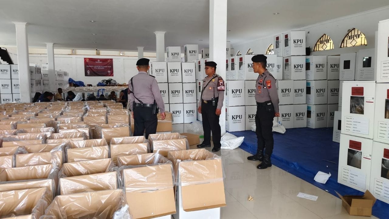 Polres Sragen Intensifkan Pengamanan Gudang Logistik KPU Sragen