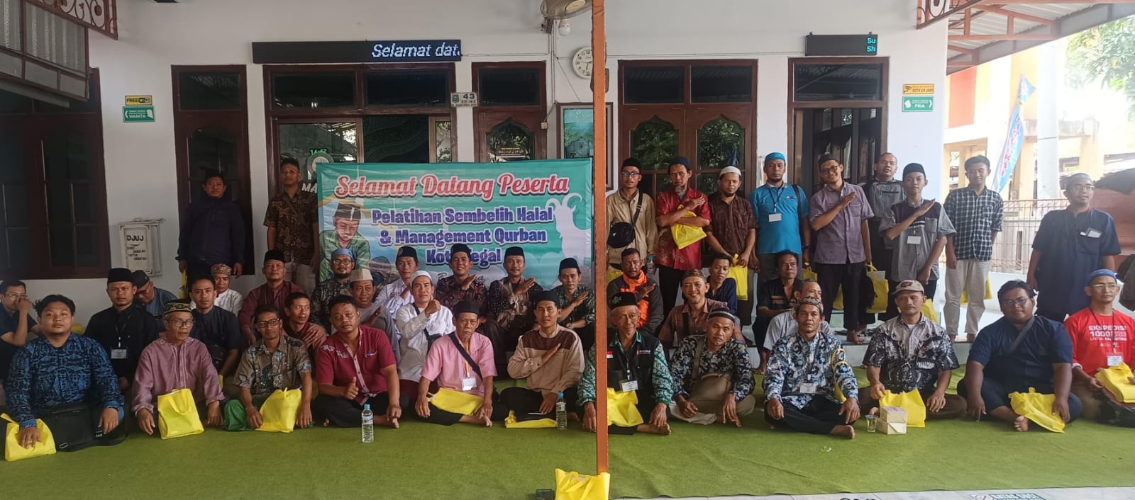 Jelang Idul Adha, Peserta Pelatihan Juru Sembelih Halal di Kota Tegal Membludak