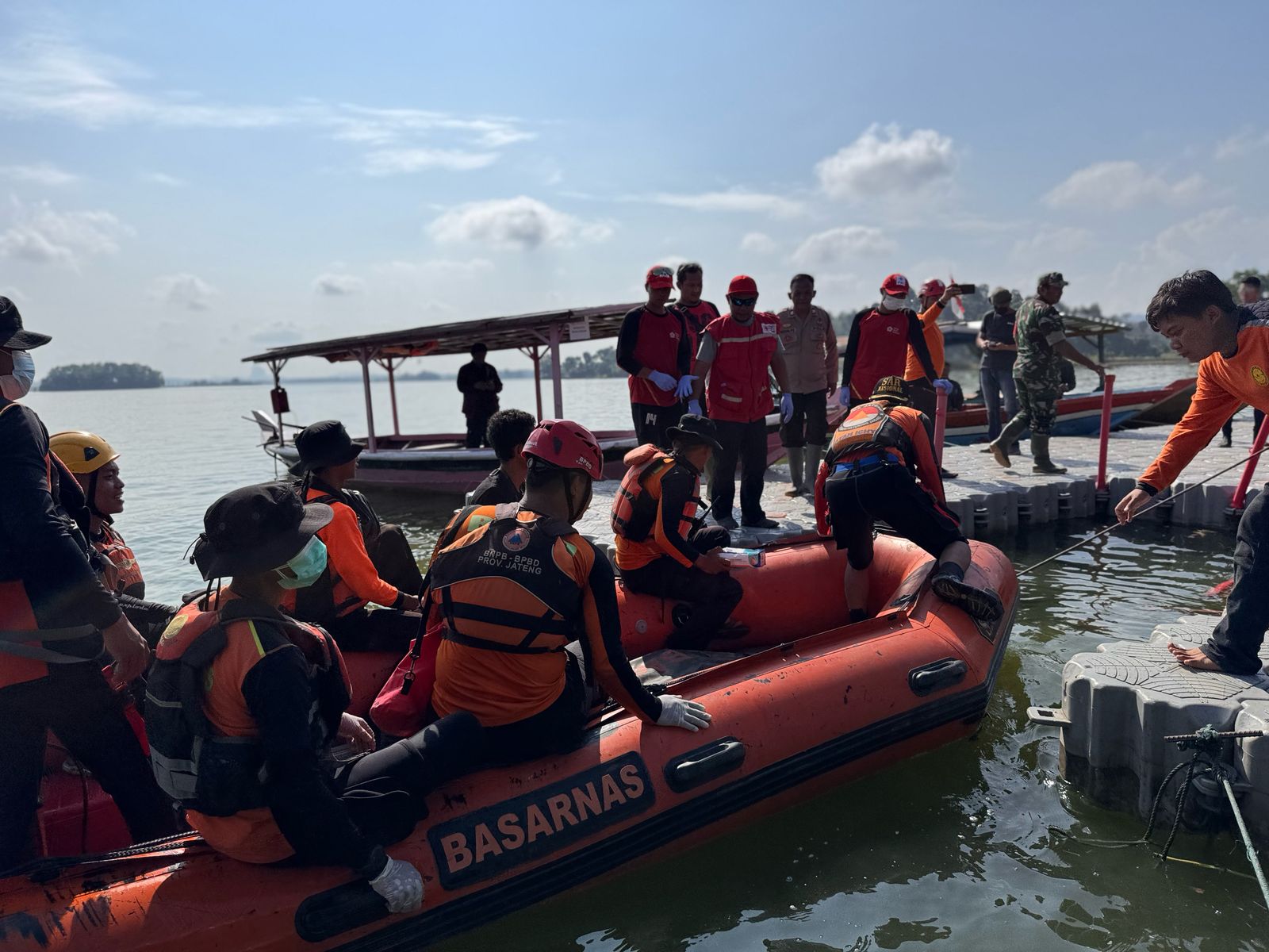 BPBD Kabupaten Tegal Temukan Jasad 2 Korban Hanyut di Lokasi  Berbeda