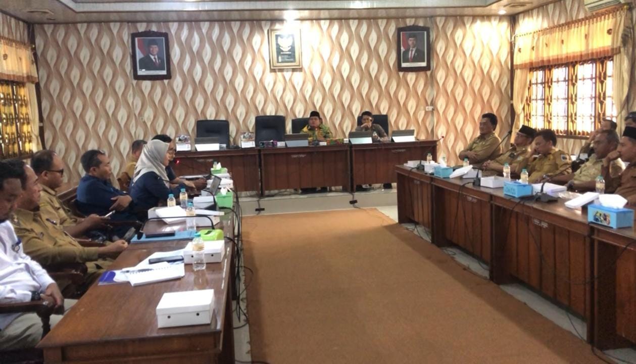 Kades Demak Mengadu ke DPRD, Perubahan Desil DTSEN Bikin Bansos Warga Terputus