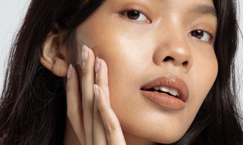 4 Tips Ampuh Mengatasi Wajah Kusam dengan Cepat