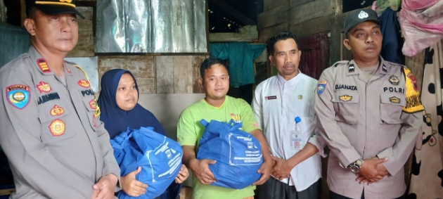 Polres Tegal Berbagi Peduli dengan Penghuni Rumah Tidak Layak Huni 