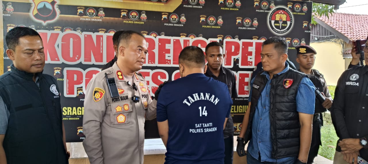 Guru Agama Hobi Nonton Film Dewasa, Siswi SD Jadi Korban