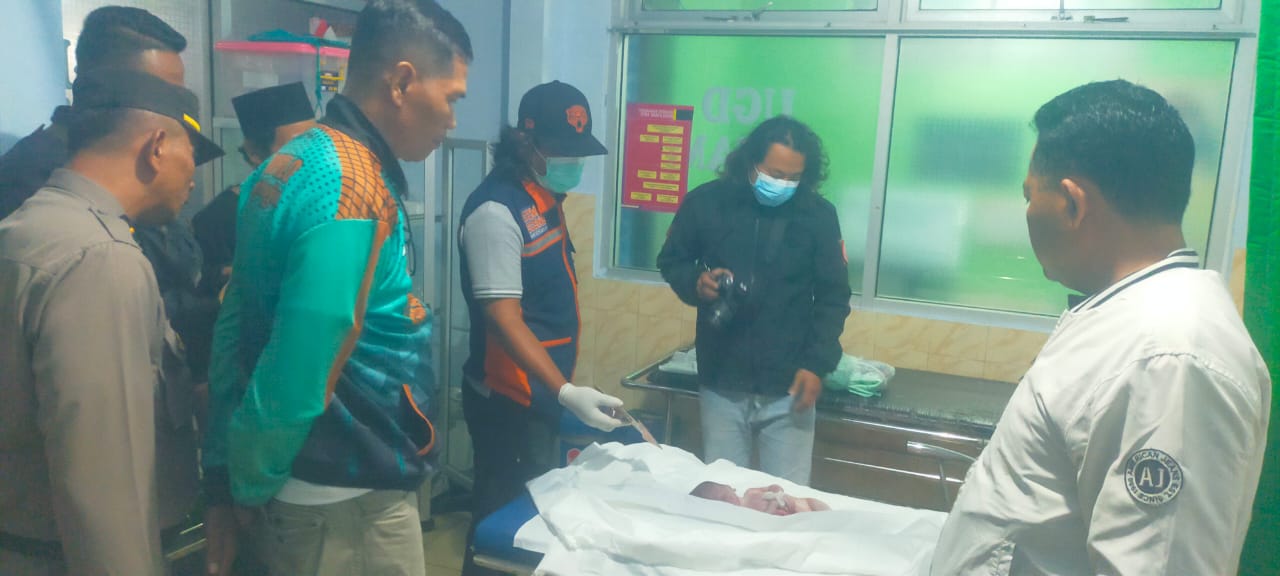 Melahirkan Saat Latihan Silat, Nahas! Bayinya Meninggal Dunia