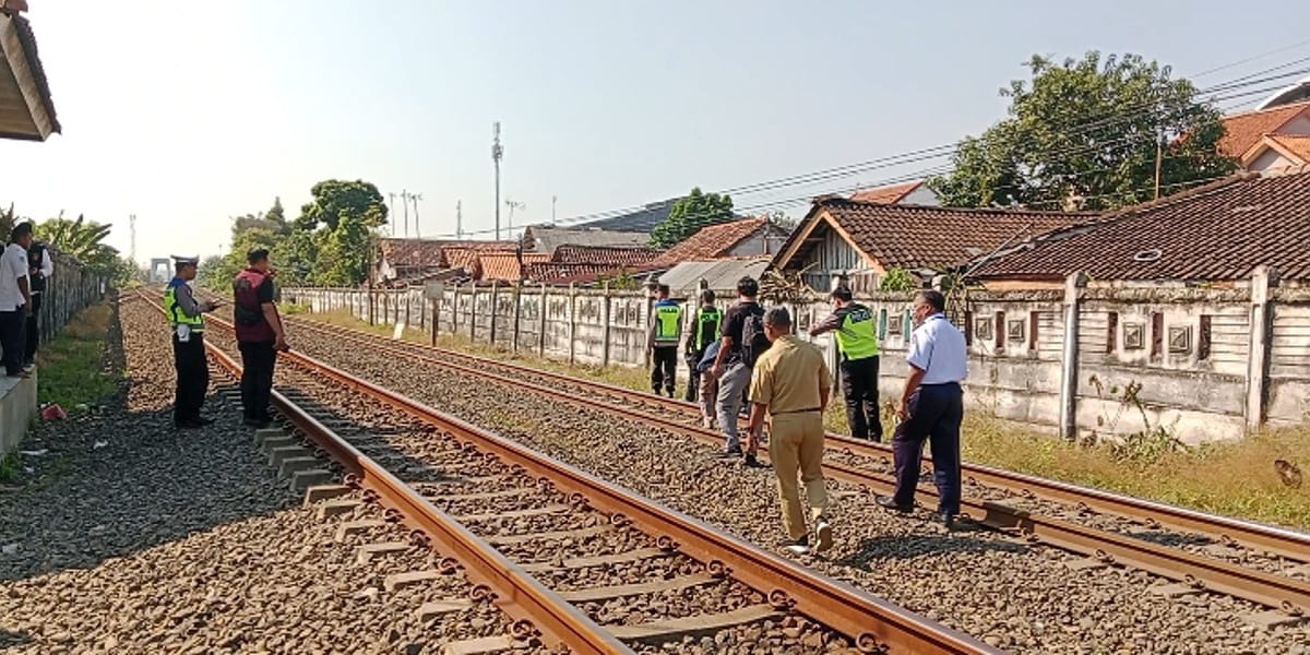 Nekat Terobos Perlintasan, Warga Batang Tewas Tertemper KA Kamandaka