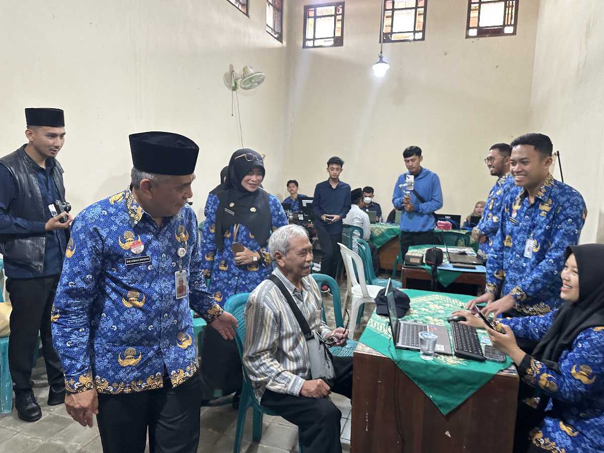 Inovasi PERPEGAN, Permudah Pedagang Pasar Wonosobo Dapatkan Perizinan yang Legal