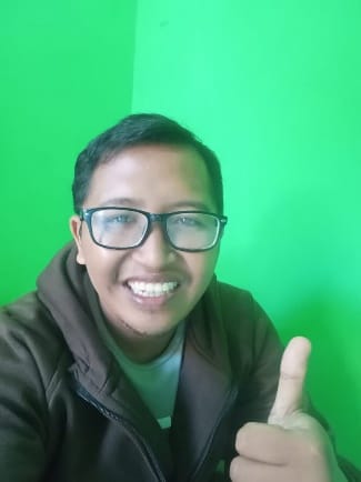 Guru Juga Orang Biasa