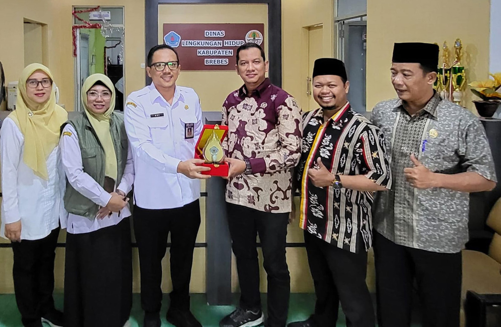 Komisi III DPRD Kota Tegal Pelajari Inovasi Olah Sampah Jadi BBM  ‎