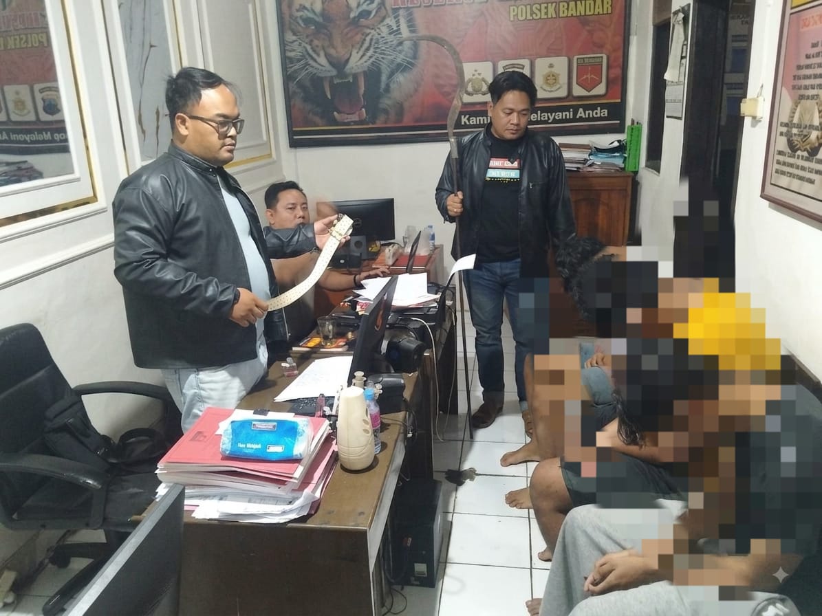 Polresta Batang Gagalkan Dugaan Tawuran, Amankan 7 Anak Bawa Celurit hingga Sabit