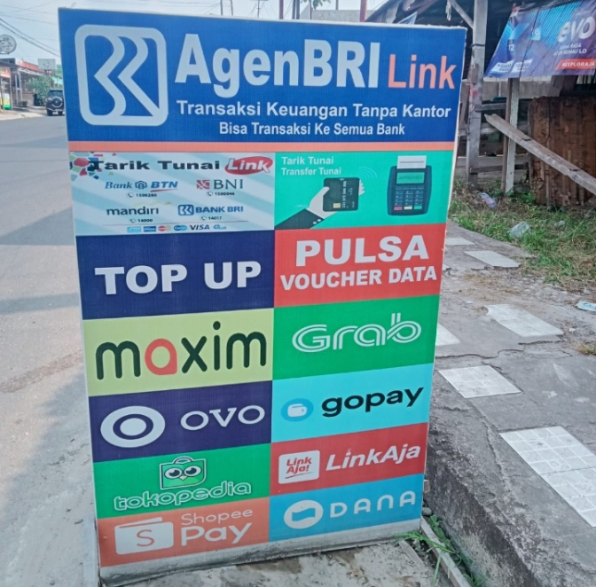 Kreatif Berinovasi, Agen BRILink di Kota Bengkulu Permudah Layanan Transaksi Keuangan