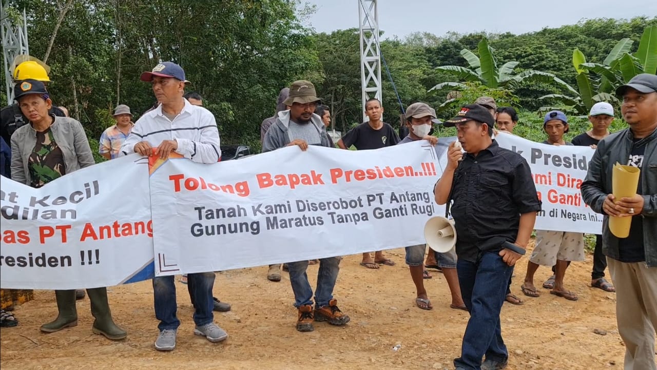 PT Antang Diduga Lakukan Penyerobotan Lahan, Warga Geruduk Tambang dan Mengadu ke Presiden