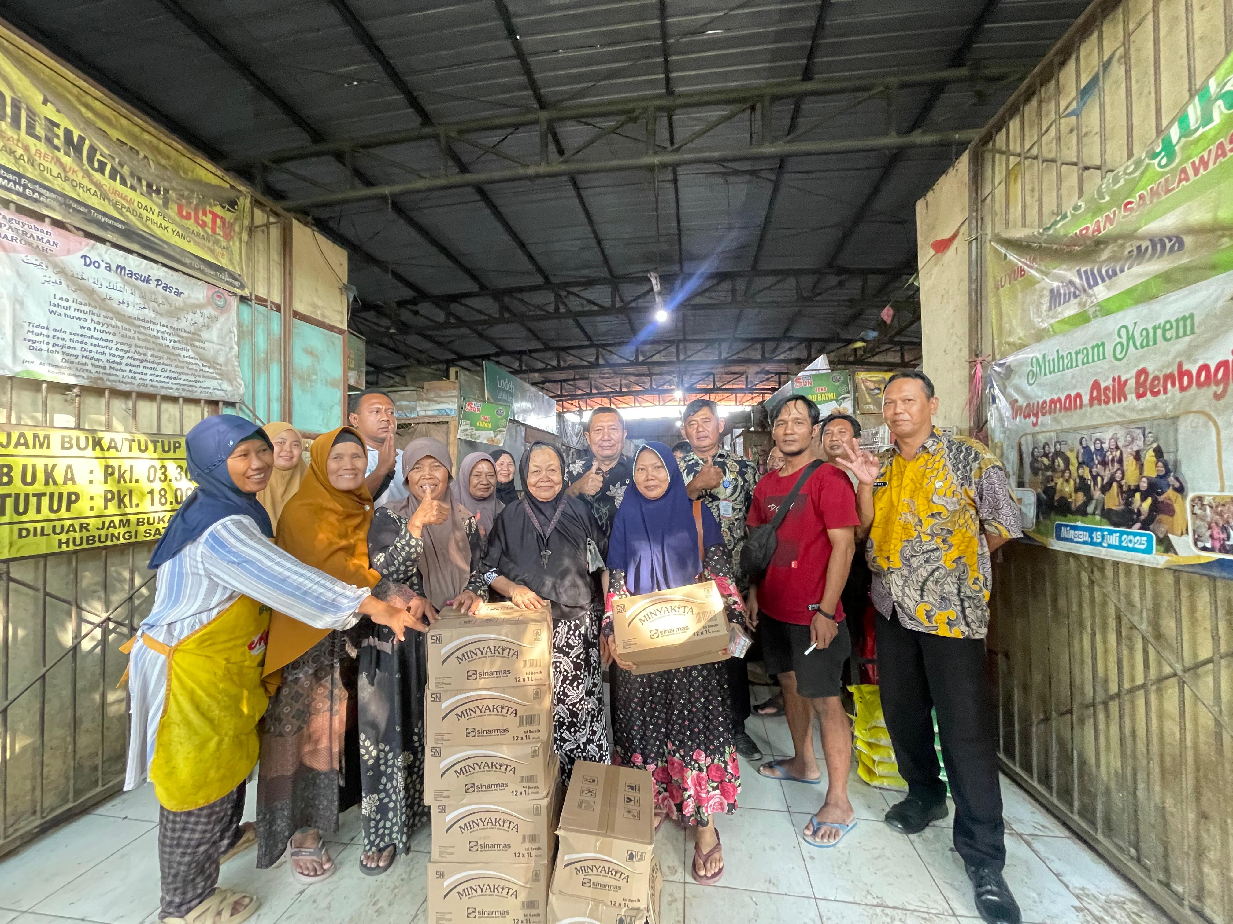 Pemkab Tegal dan Bulog Gencarkan Operasi Pasar Minyak Goreng Rakyat  