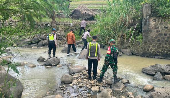 Kapolres Semarang Minta Anggota Lebih Respek Terhadap Lingkungan, Mitigasi Awal Cegah Bencana