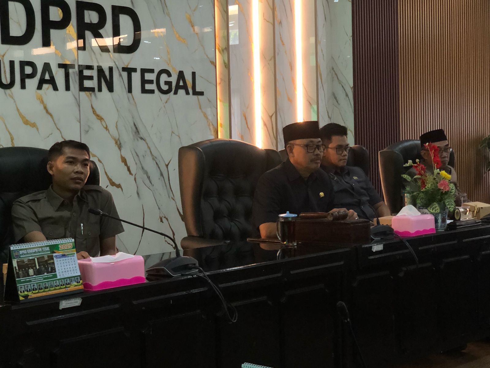 Masuk Babak Baru, Pansus VIII DPRD Kabupaten Tegal Bahas Raperda tentang Perindustrian dan Perdagangan