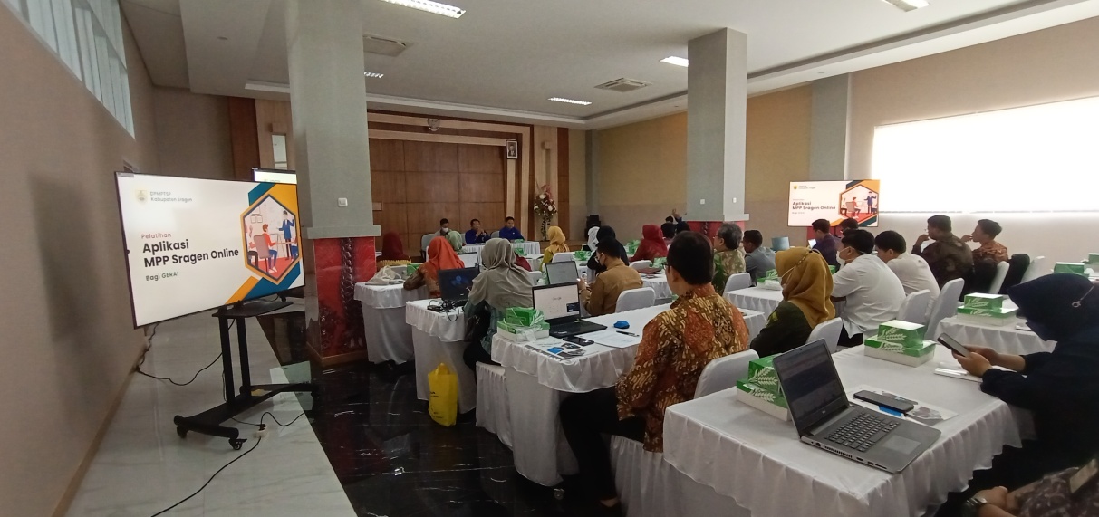 Tingkatkan Kualitas Pelayanan Publik, DPMPTSP Teroboskan Inovasi MPP Sragen Online