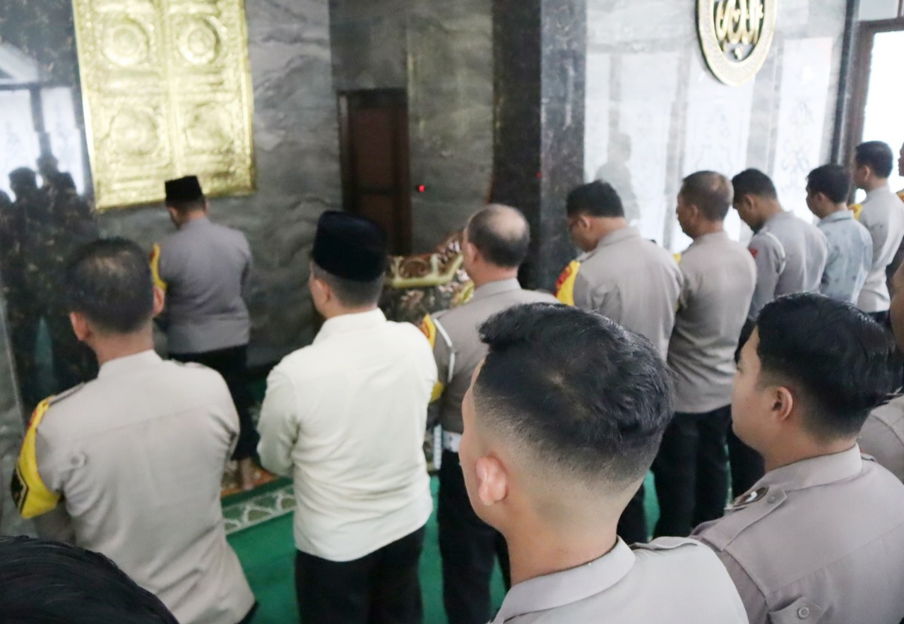 Personel Polres Pemalang Doakan 3 Kru TV yang Kecelakaan