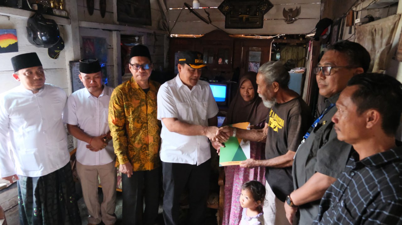 Warga Randudongkal Pemalang Dapat Bantuan RTLH ‎