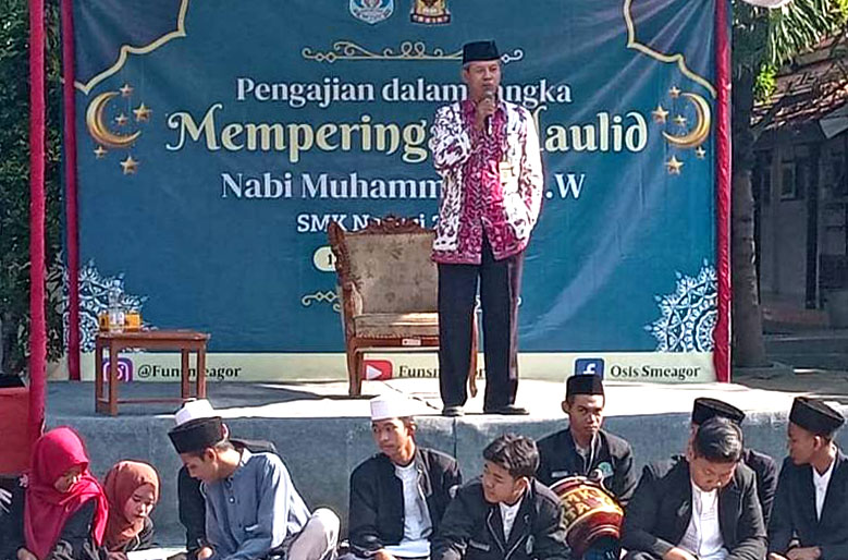 SMK Negeri 2 Kota Tegal Peringati Maulid Nabi Muhammad SAW