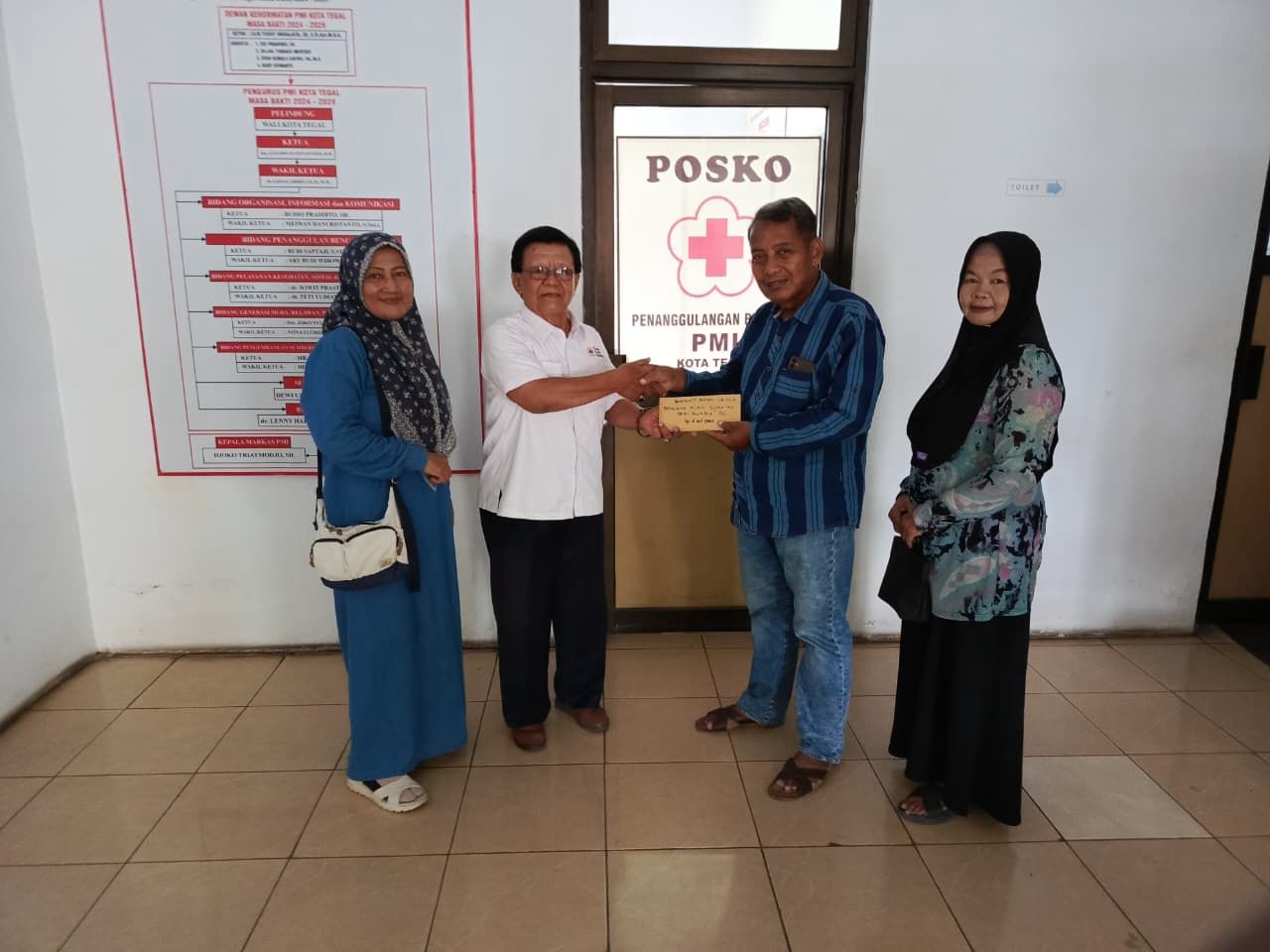 Alumni SMP Neger 1 Tegal Angkatan 80 Salurkan Bantuan untuk Korban Banjir di Sumatra