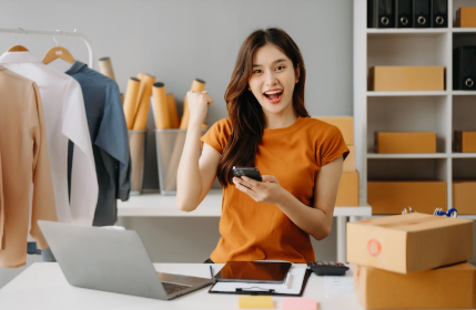 Omset Rp3 Juta Sehari, Ini 7 Rekomendasi Ide Jualan Online Shop yang Cepat Laku