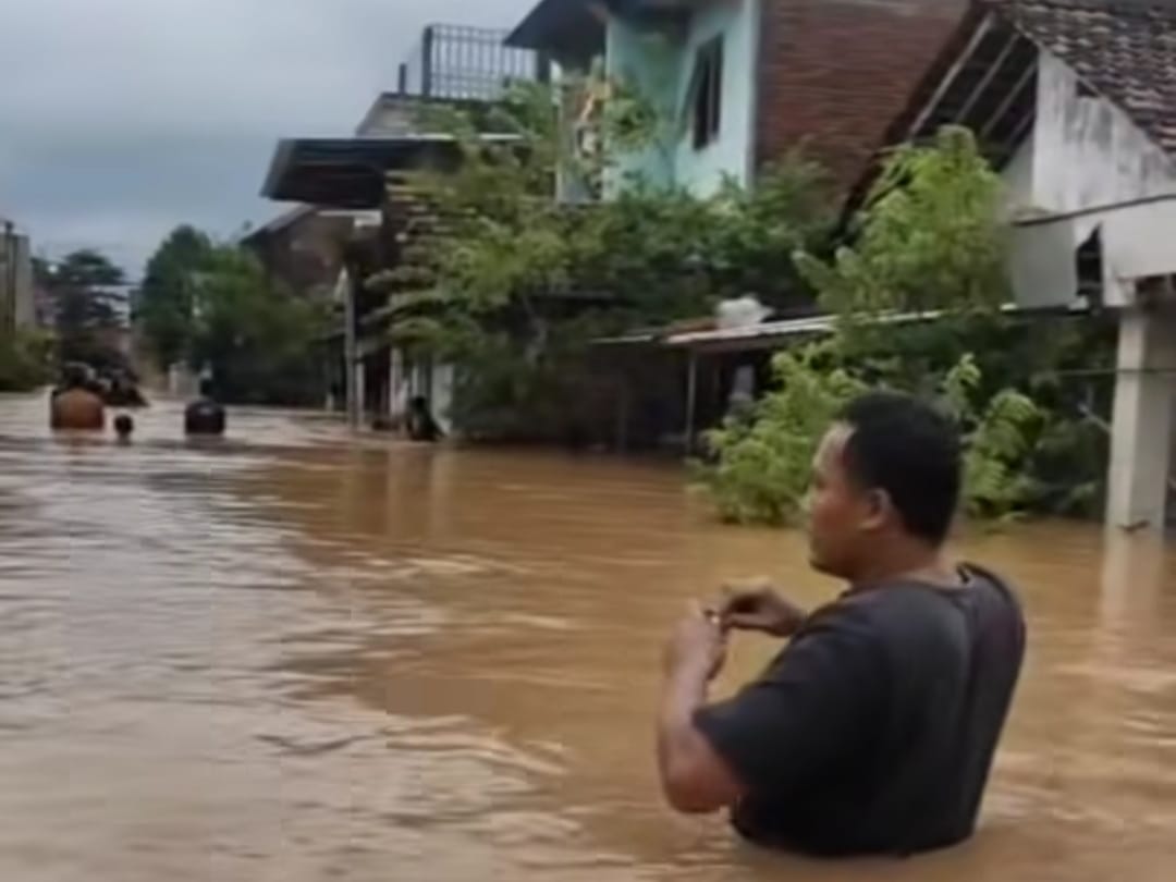Wilayah Kudus Dikepung Banjir dan Longsor, 14 Ribu Warga Terdampak Bencana